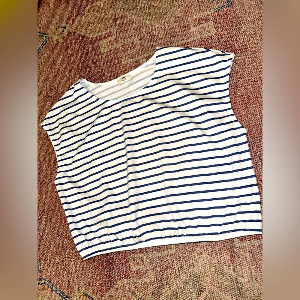 NLT cropped dolman sleeve striped terry tee size large